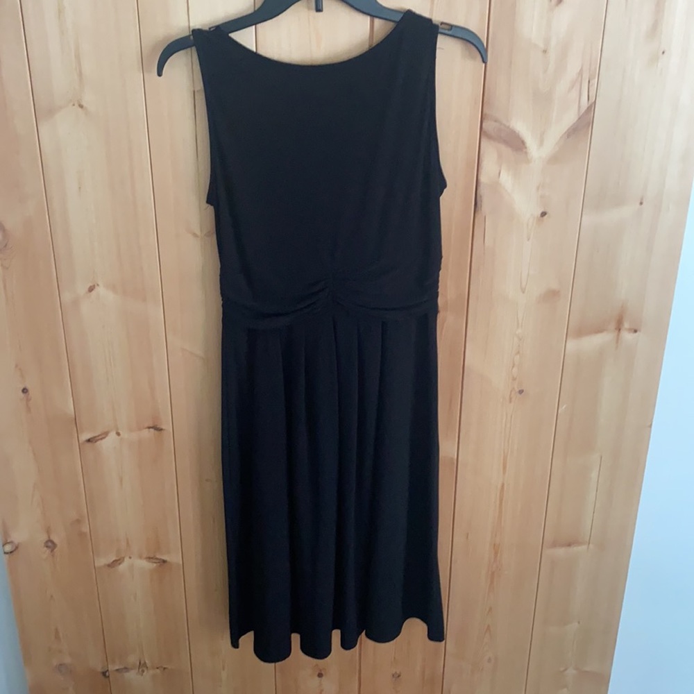 LBD - Picture 7 of 9